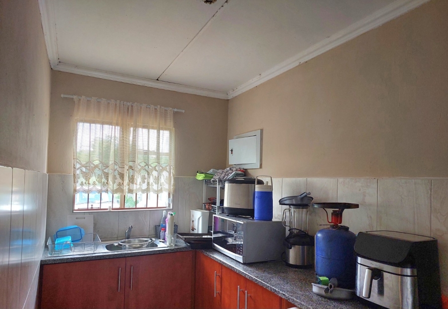 Commercial Property for Sale in Zoutpansdrift North West